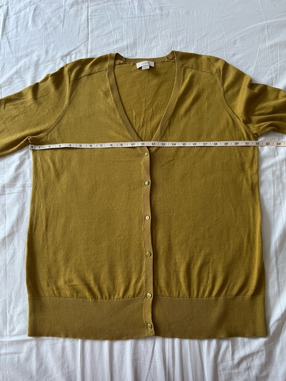 Loft NWOT  Women's Mustard V-Neck Button down size xl Cardigan Sweater